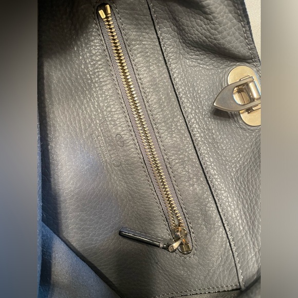 Valentino adjustable leather crossbody Preloved - Picture 8 of 8